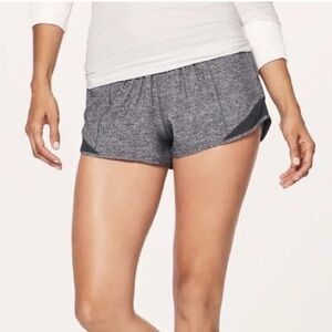 Lululemon Hotty Hot Low Rise 2.5 Athletic Shorts